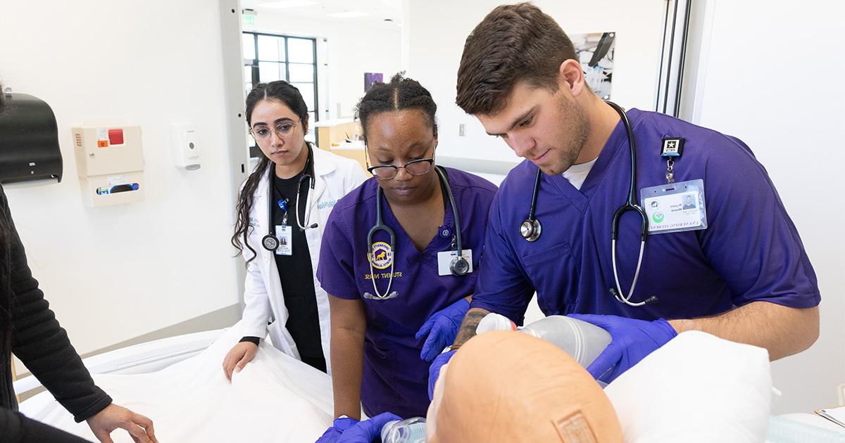 Senior-level nursing students in the Anderson College of Nursing and Health Professions at UNA will take part in a multi-patient simulation with medical residents from the North Alabama Medical Center.